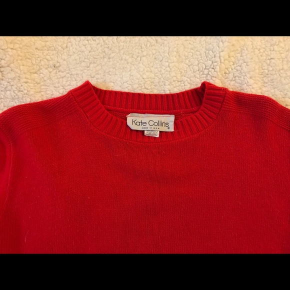 Kate Collins Vintage Red sweater - Picture 4 of 5